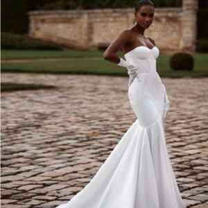 Elegant Ivory Strapless Bridal Gown - Milla Nova